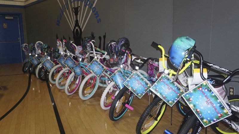 Boys & Girls Club members enjoy special holiday event
